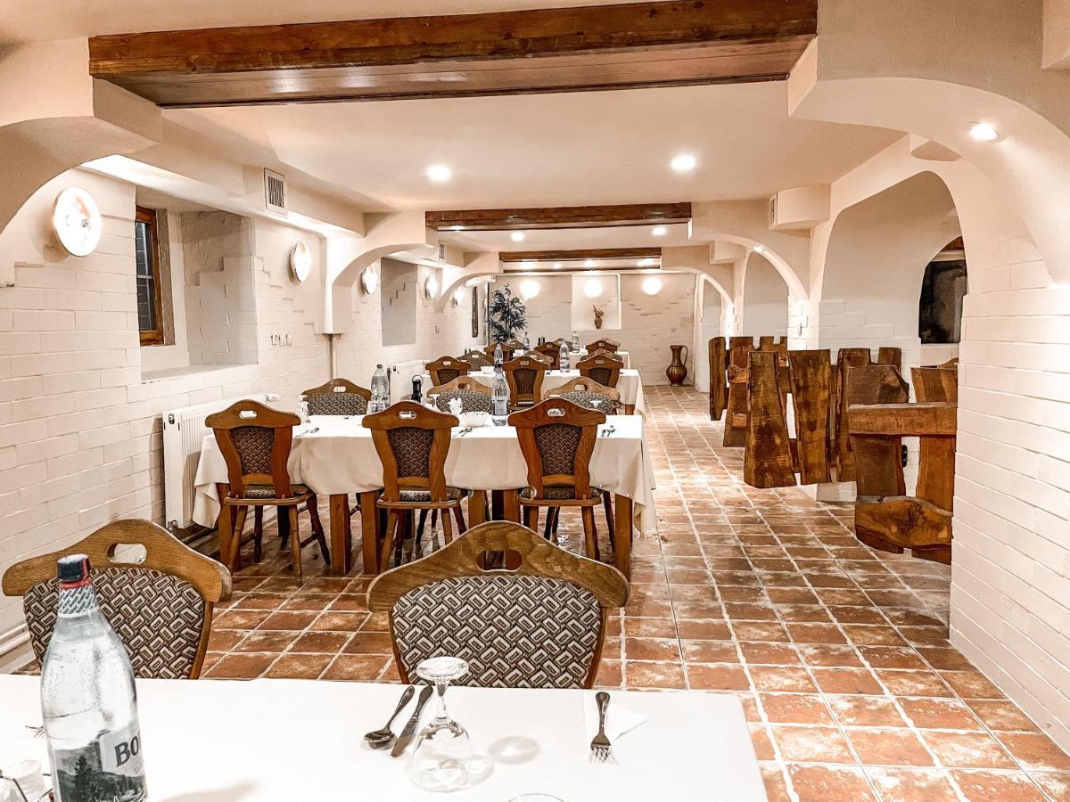 Hotel Apollo Central Sibiu Exterior photo