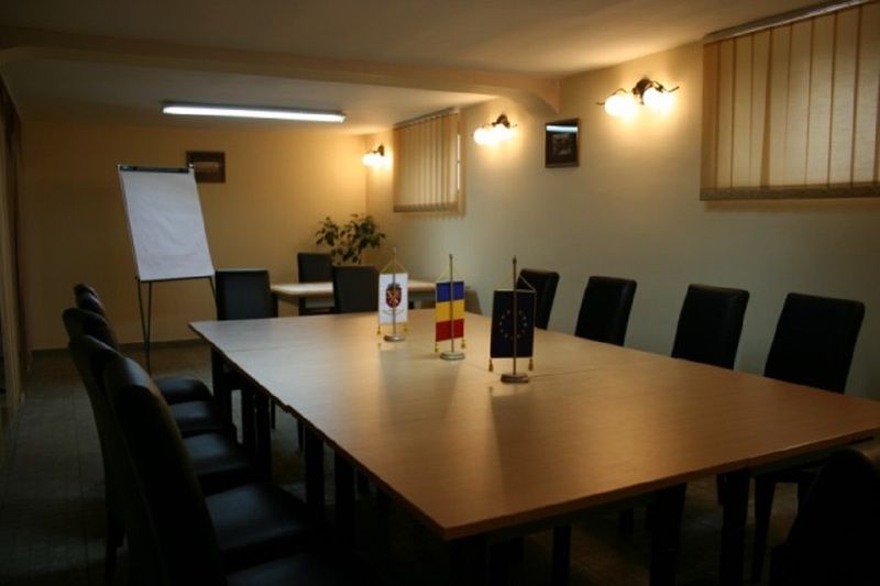 Hotel Apollo Central Sibiu Exterior photo