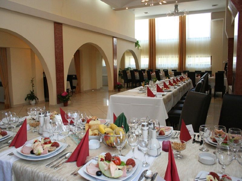 Hotel Apollo Central Sibiu Exterior photo